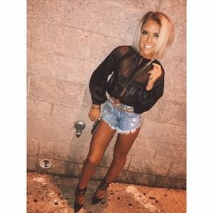 Meet your Posher, Miah